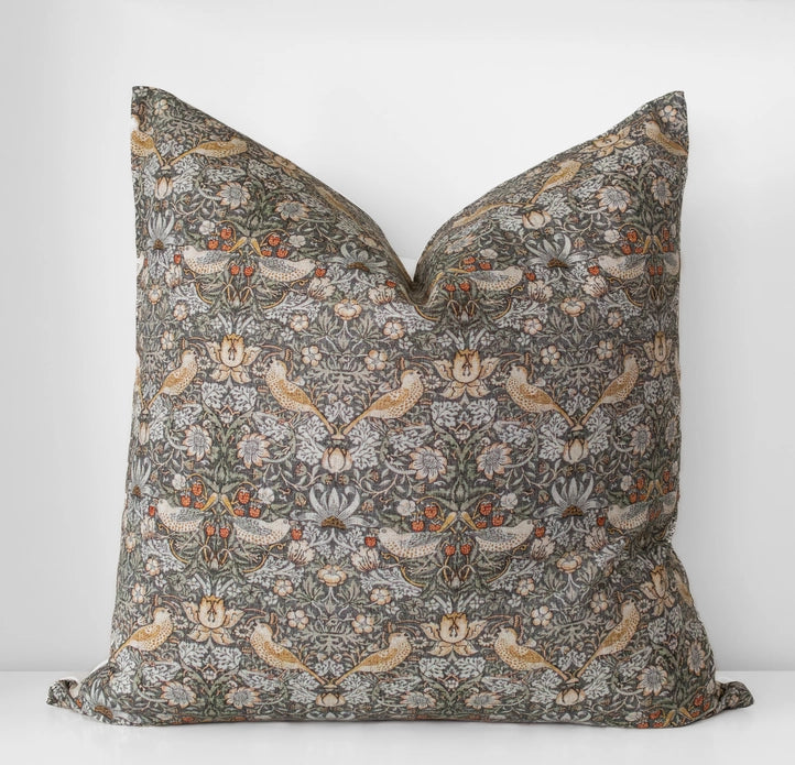 Sariel Pillow Cover | Vintage Floral
