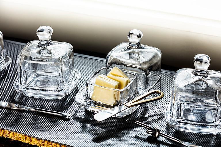 Small Square Covered Dish