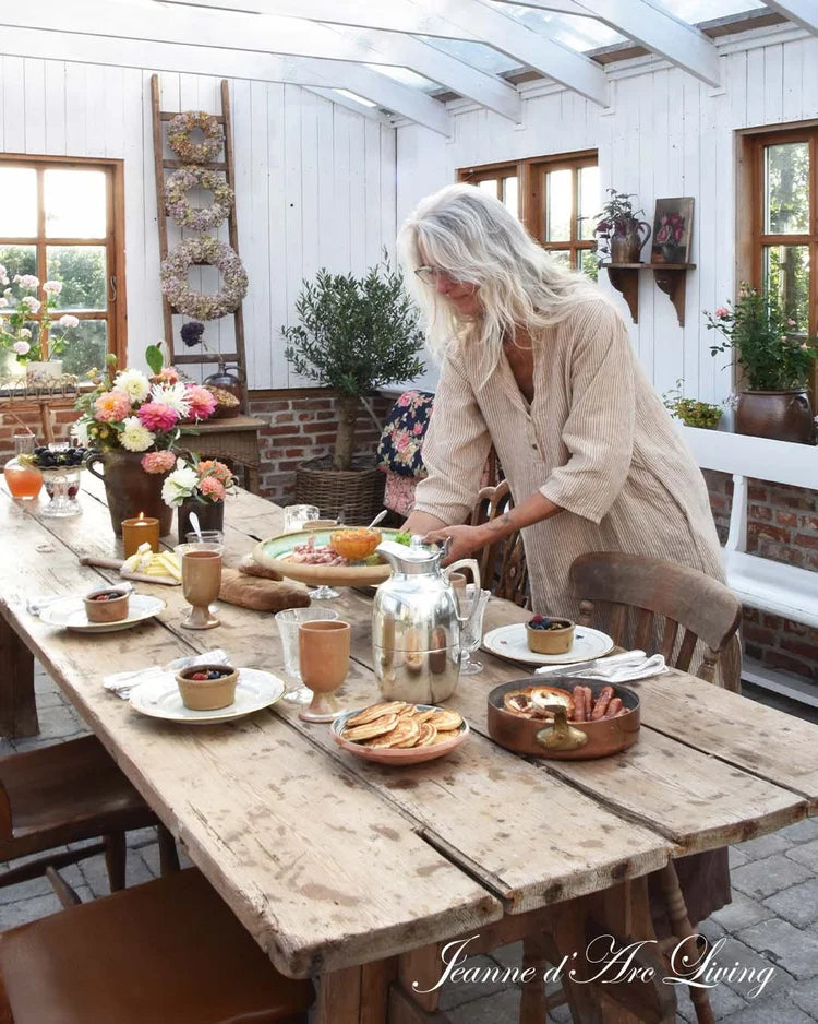 Jeanne d'Arc Living Magazine 6th Issue