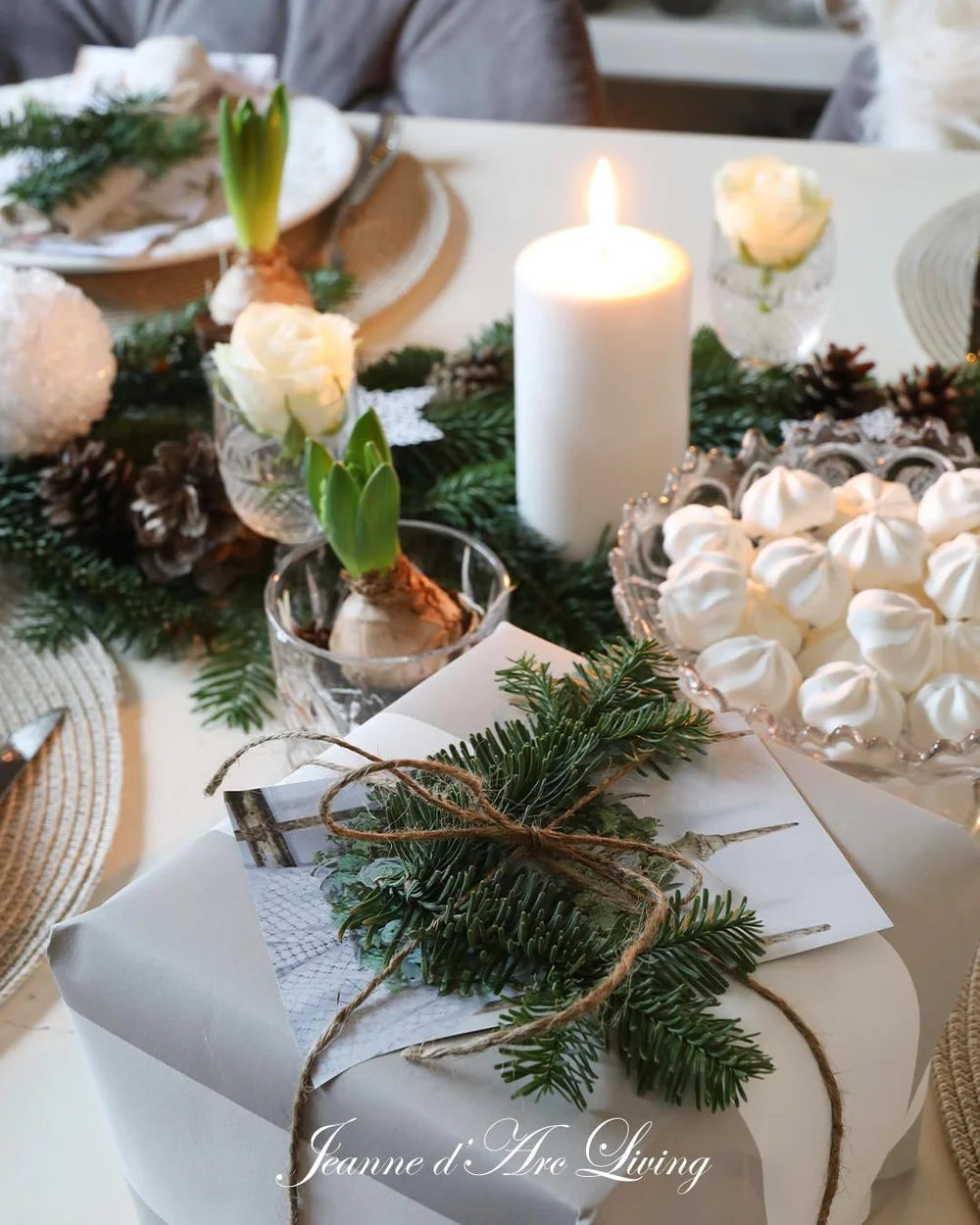 Jeanne d'Arc Living 8th Issue 2025