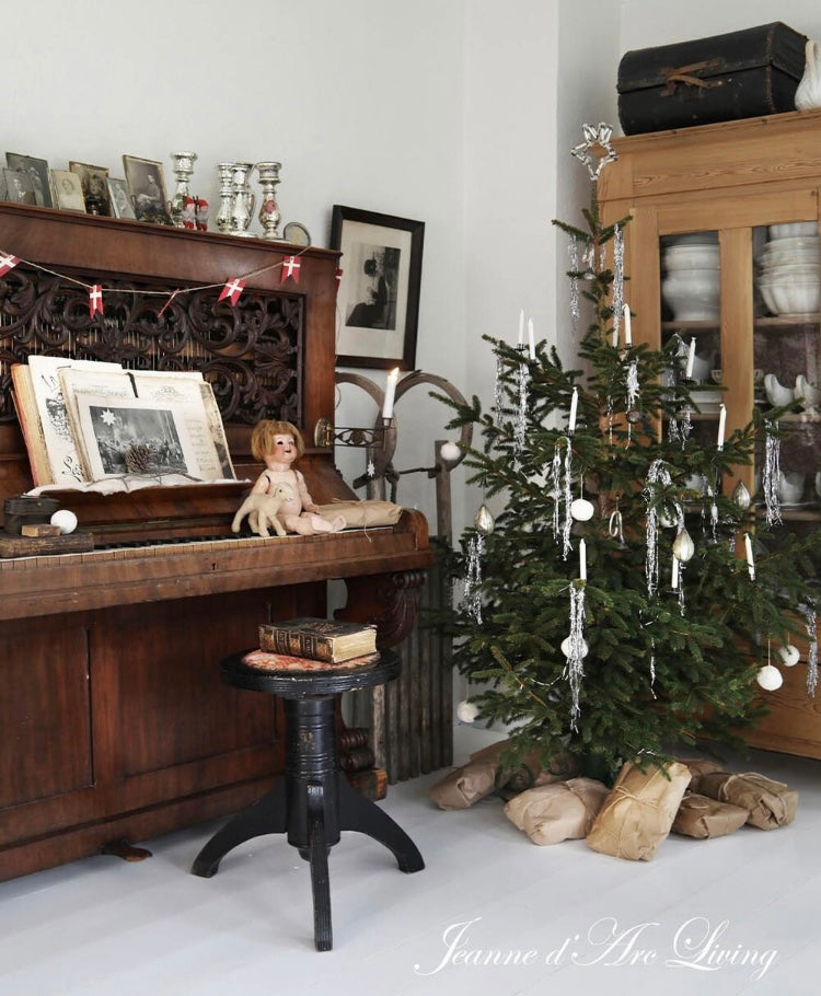 Special Christmas Edition 2024 - Jeanne d'Arc Living Magazine