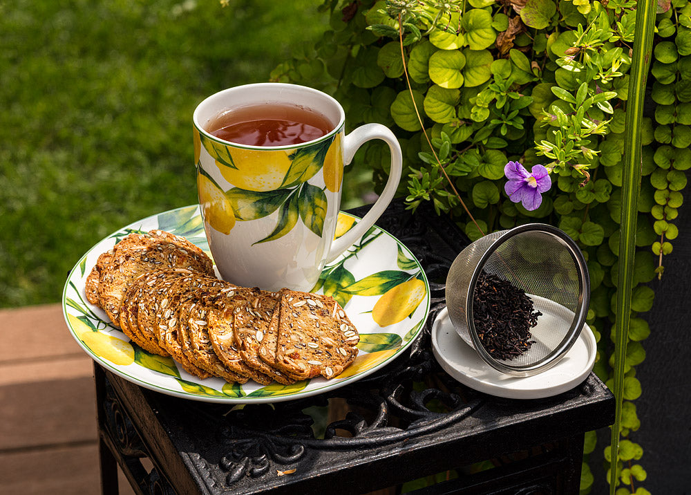 Lemon Tree Covered Mug & Strainer. 3 pieces