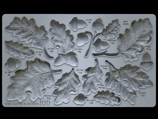 Oak Leaves & Acorns