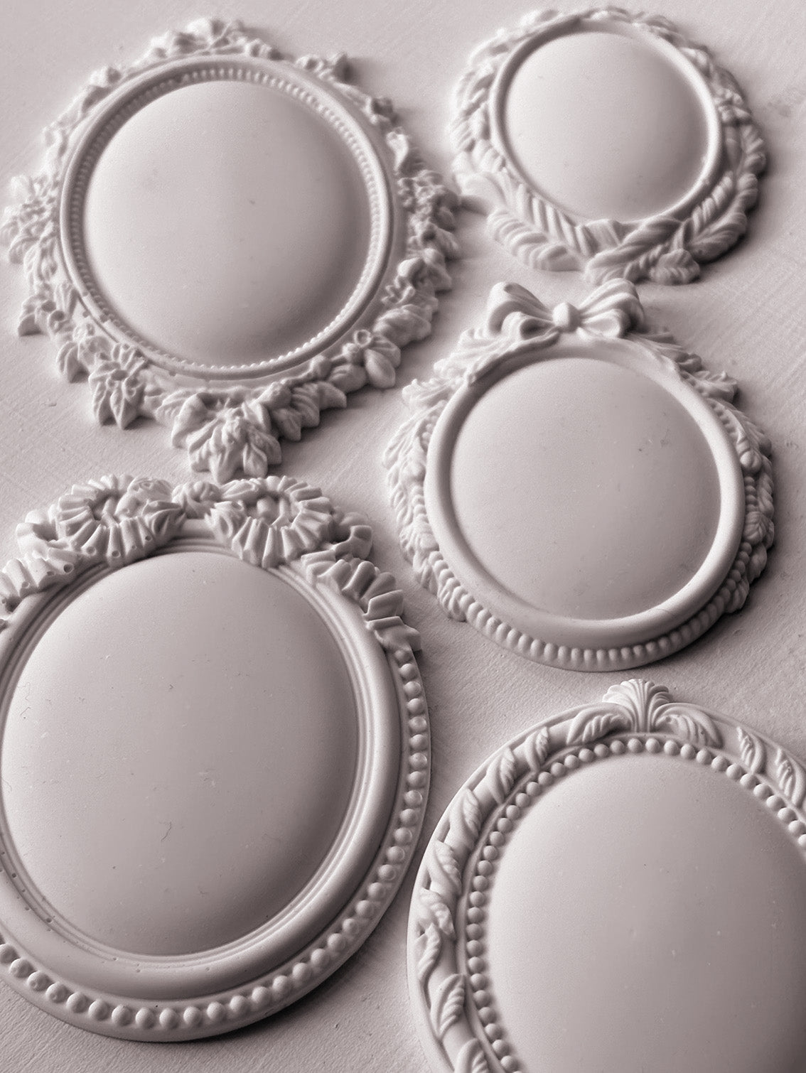 Vintage Brooches IOD Mould