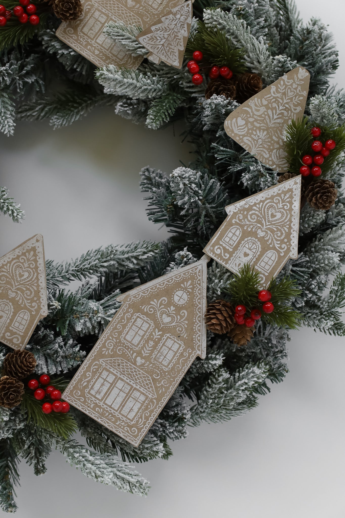 IOD Stamp Gingerbread Lane