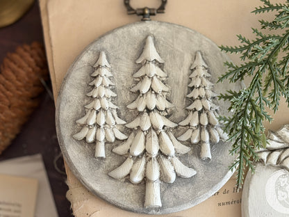 IOD Mould Boughs of Holly