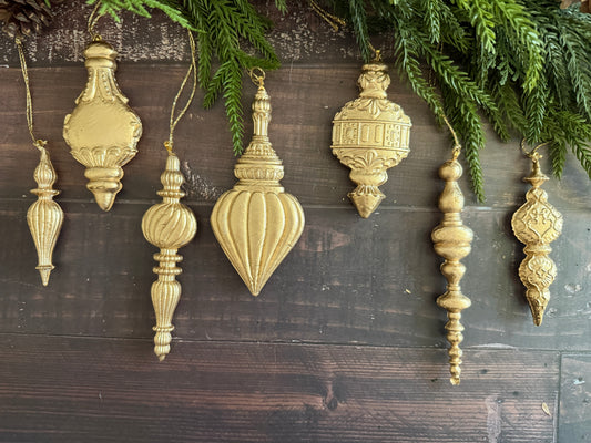 IOD Mould Baubles
