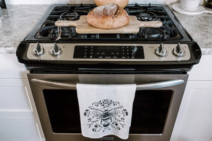 Kitchen Towel with Charcoal Bee