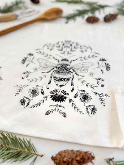 Kitchen Towel with Charcoal Bee