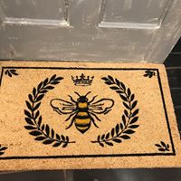 Bee in Crest Doormat